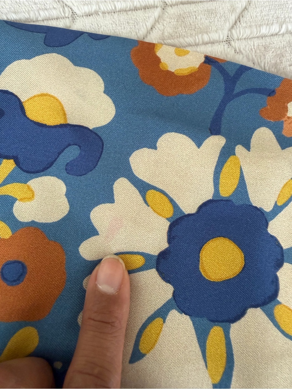 J. McLaughlin Bimini Silk Blend Floral Shirt in Daydream Edge XS - Picture 9 of 9